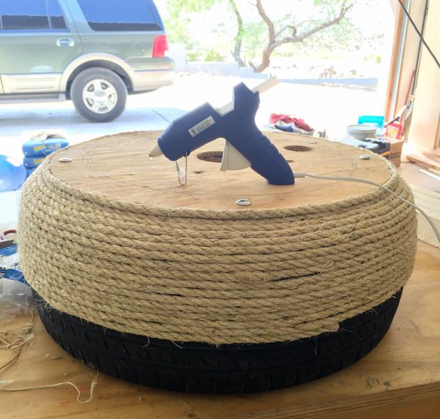 Building a Magnificent Planter with an Old Tire