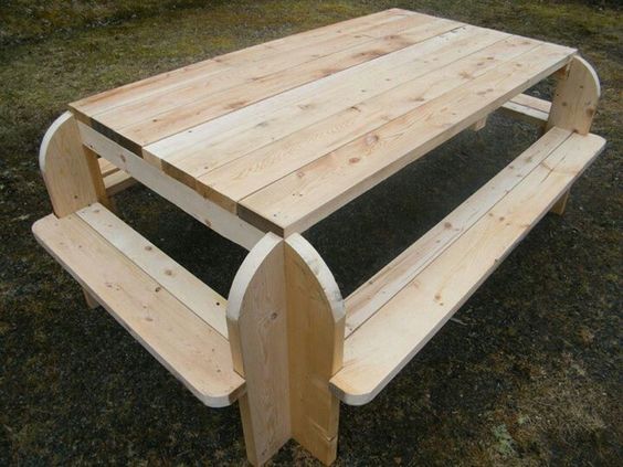 Build a Picnic Table
