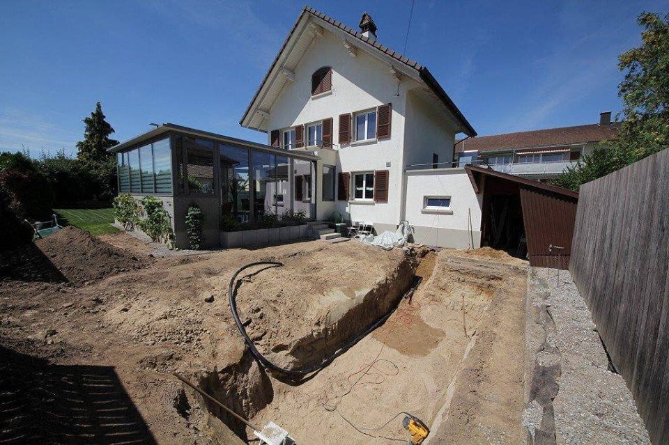 Así se construye una moderna piscina en poco tiempo y sin gastar mucho dinero