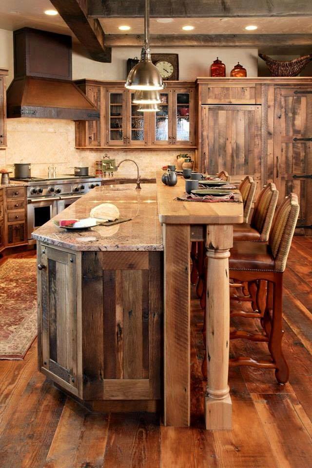 Descubre cómo se construyó esta cocina hechas de pallets de madera