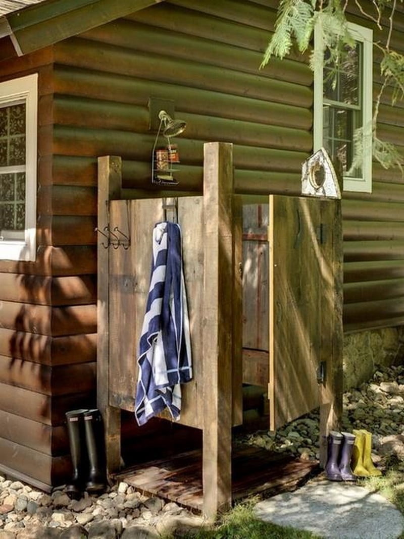 Geniales Duchas al Aire Libre que no Dejarás de Querer Tener