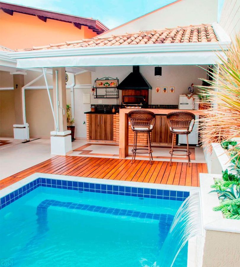Cascadas: Deje su Piscina aún más Agradable y Elegante