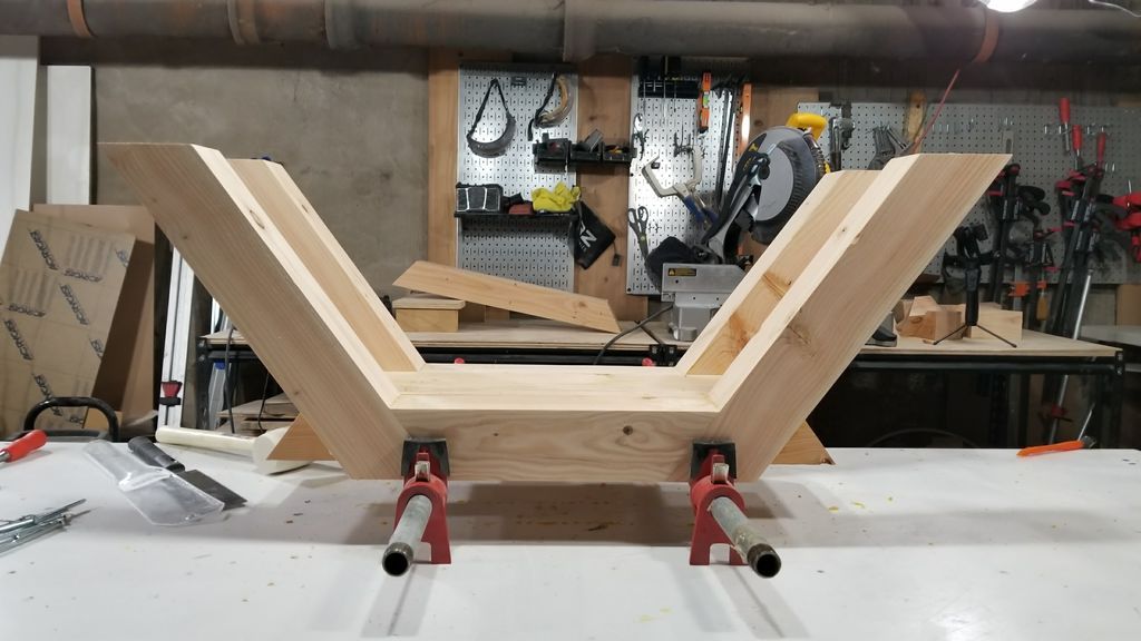 Madera Carbonizada de Mármol y Concreto