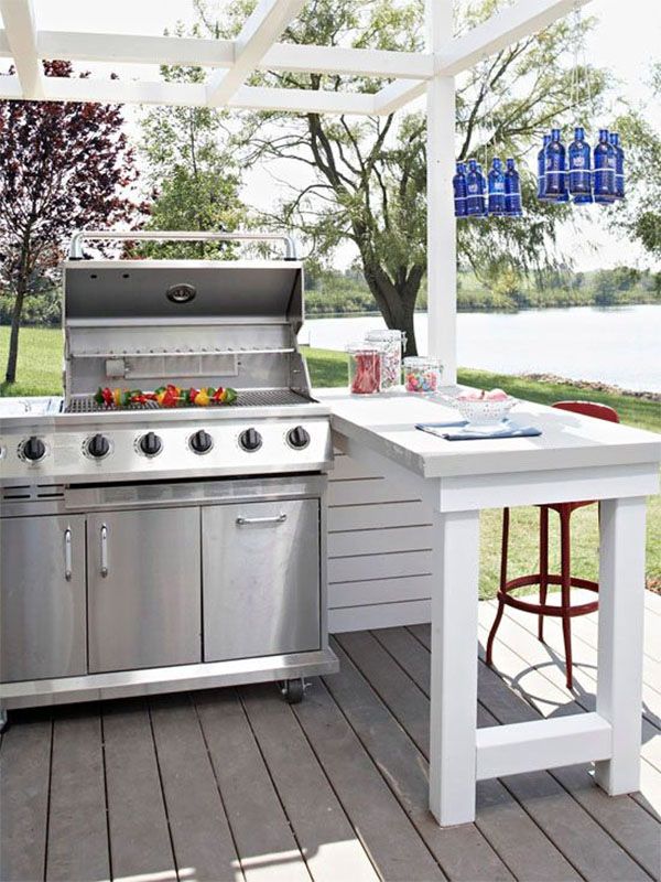 10 Cocinas al aire libre que se acomodan perfectamente a cualquier patio o jardín