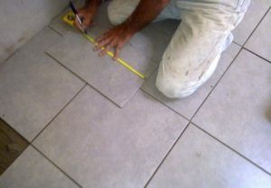 Basic course to learn how to install porcelain and ceramic tiles on your floors