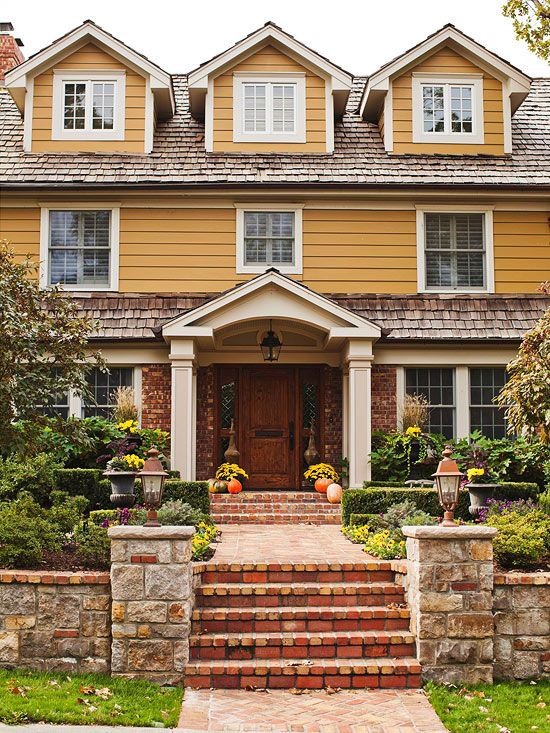 How to Build a Brick Veneer on Your Concrete Stairs