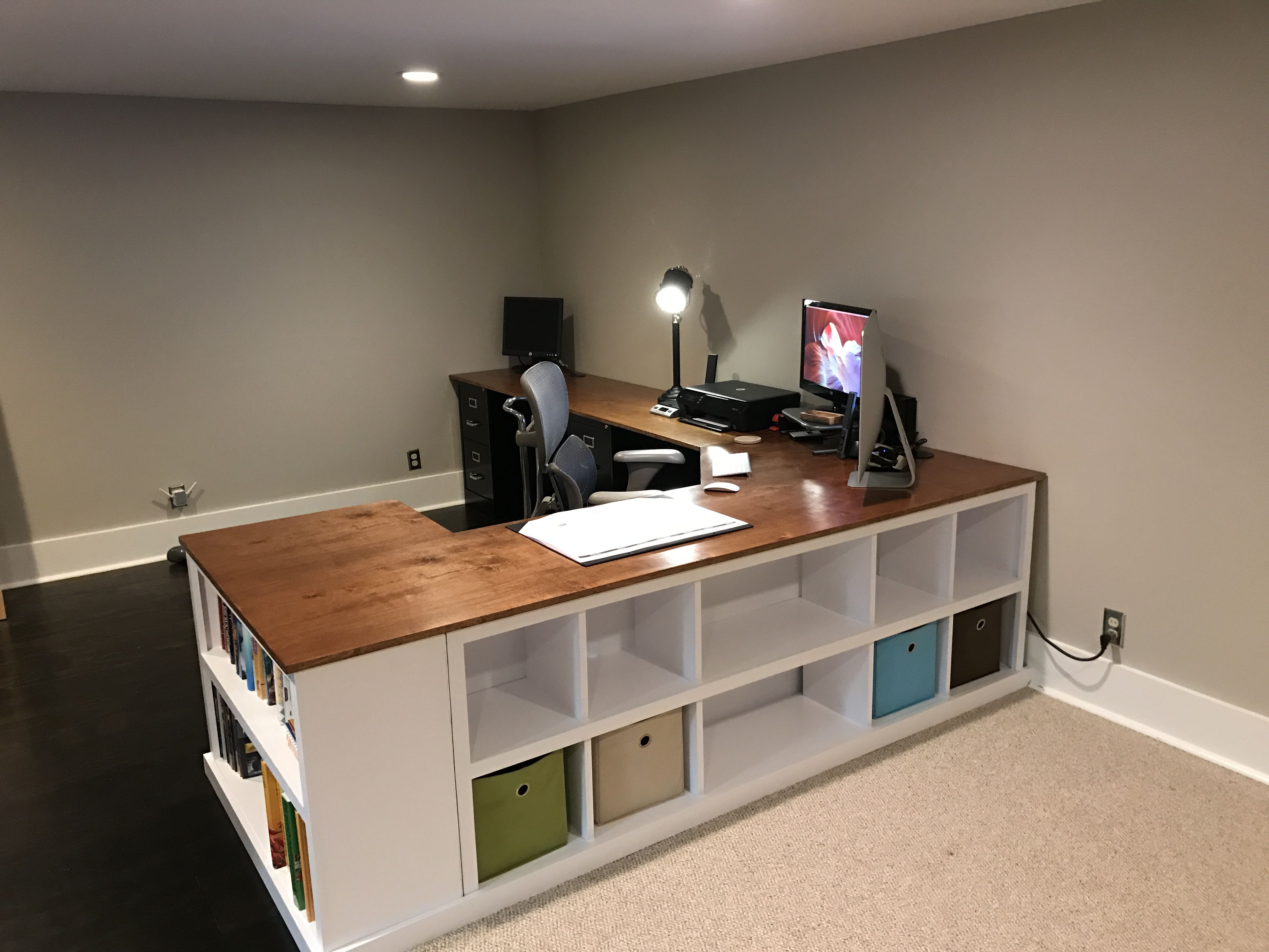 Plans to Build a Corner Office Desk