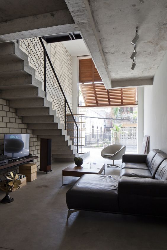 Wood or Masonry Construction: Which is Better?