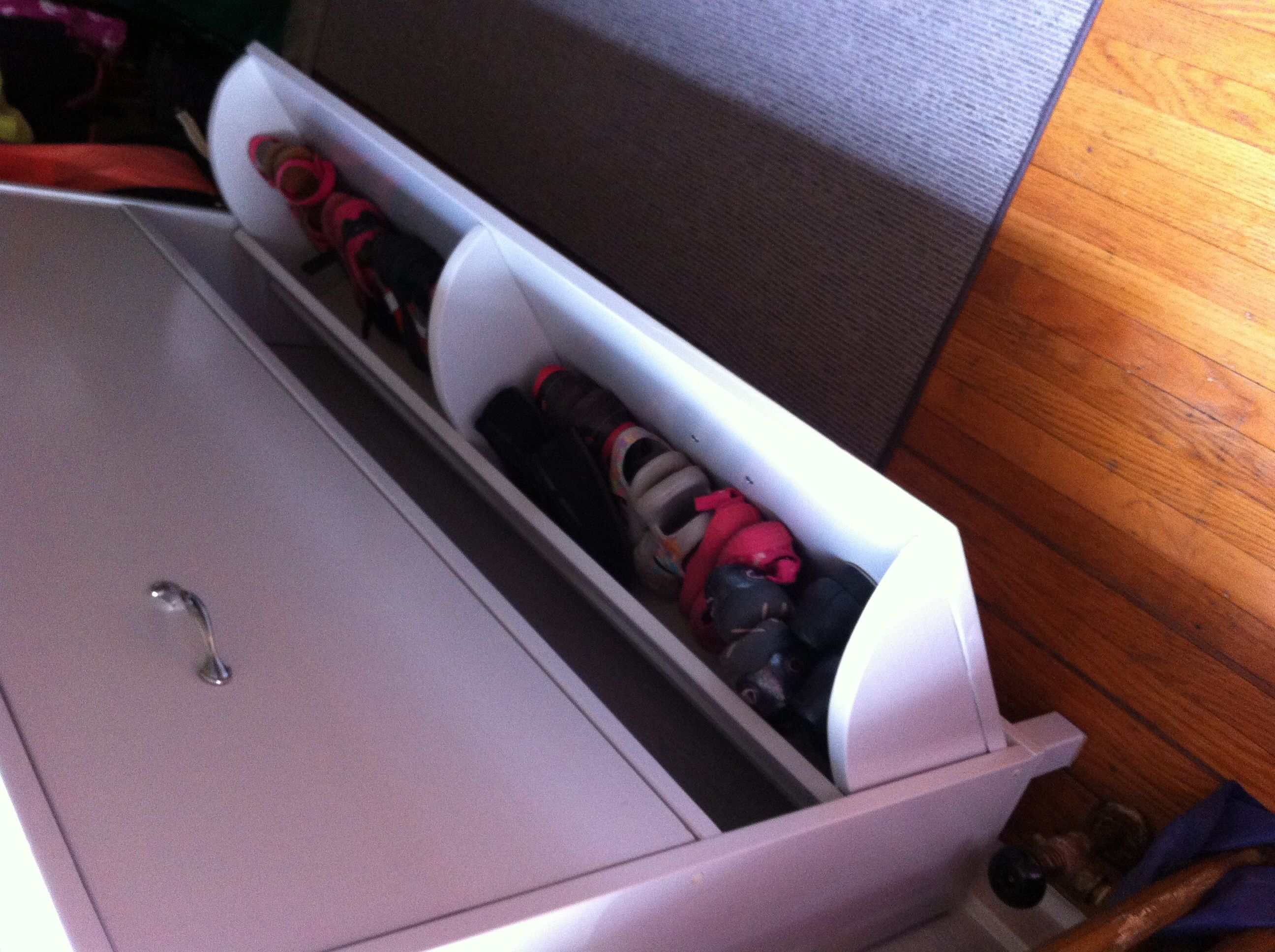Learn How to Make a Great Shoe Cabinet for Small Spaces