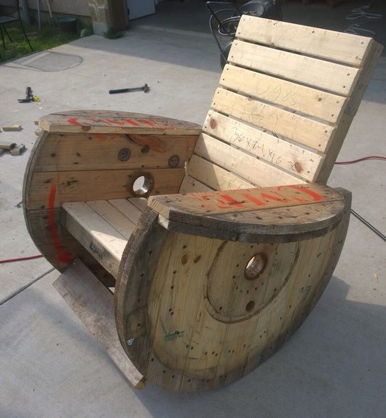 Building a Cool Wooden Patio Chair