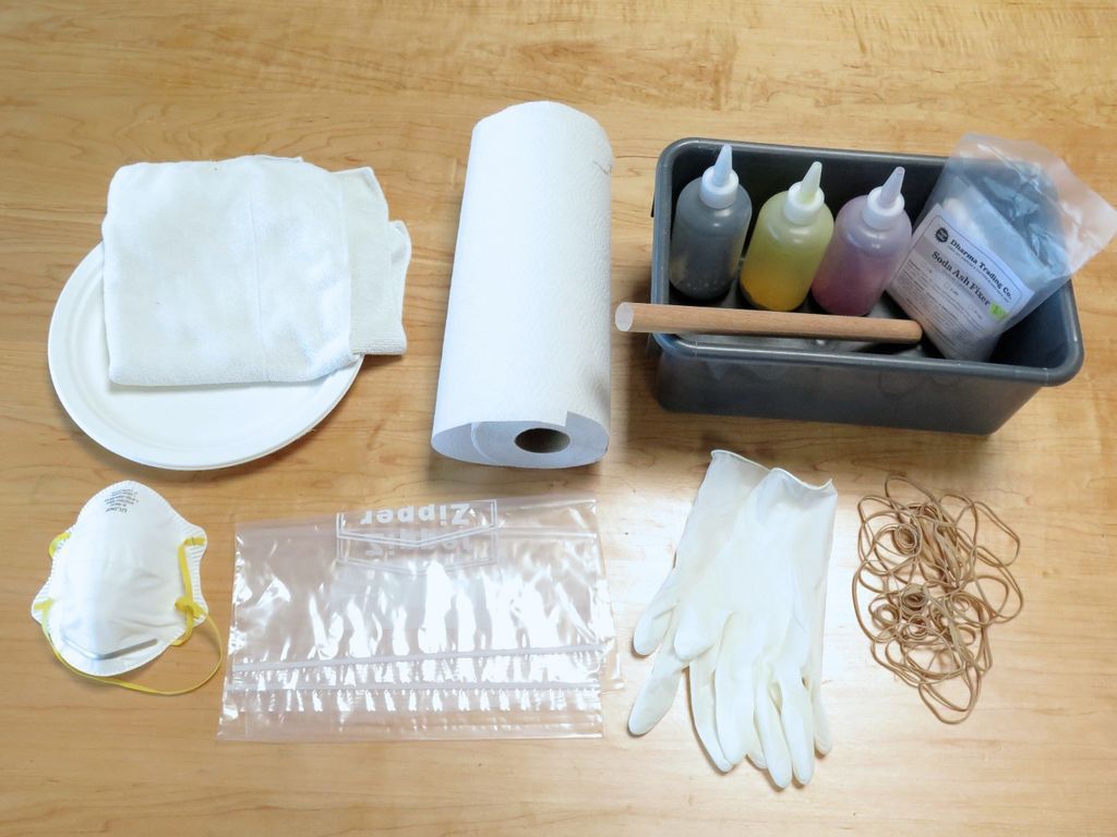 How to Give Your Old Clothes a New Look