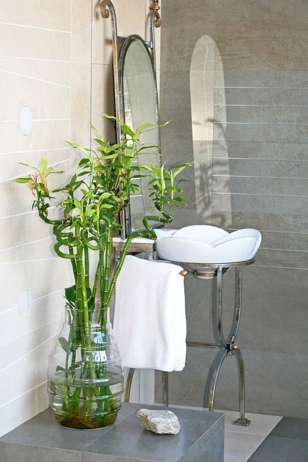 8 Ways to Beautify your Bathroom on a Weekend