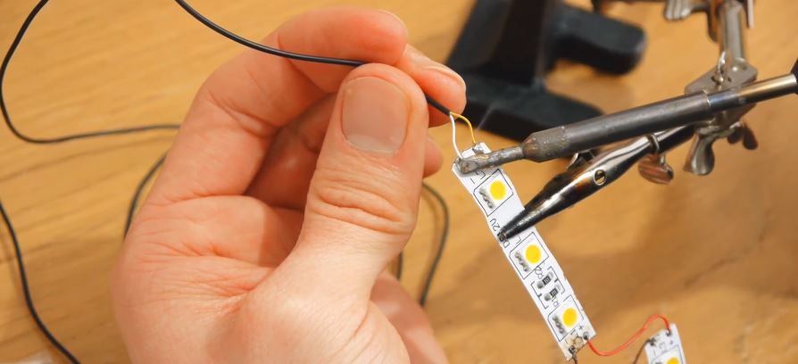 How to make your own shard light for your bedroom