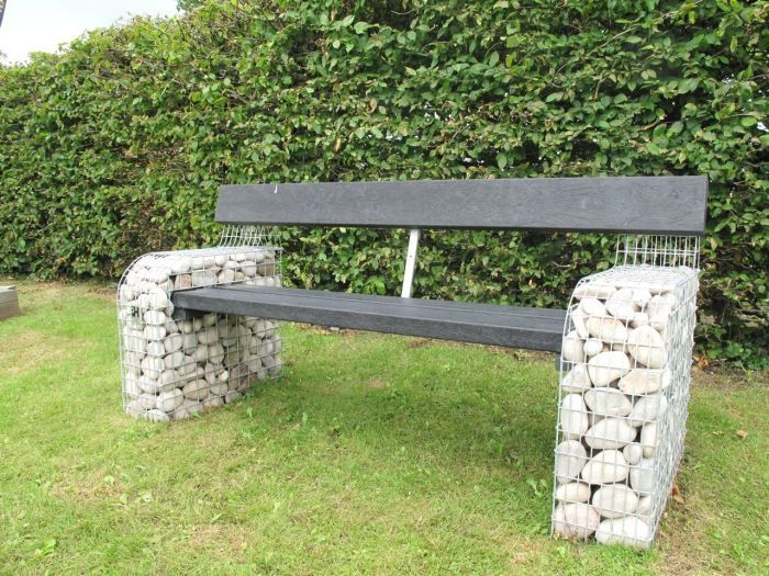 15 Projects with totally cool stone gabions for your garden