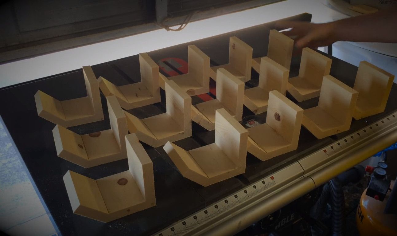Interesante organizador de carpintería para tu taller