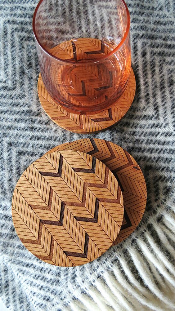Rustic Look Stackable Coasters Made from a Tree