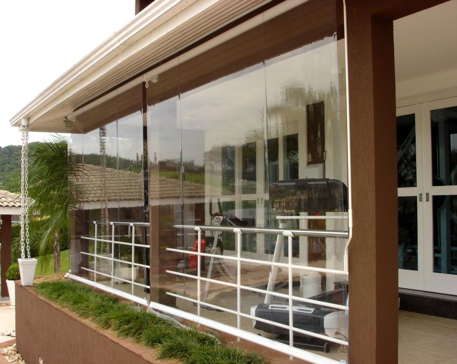 Terrazas y Balcones Cerrados con Lona Cristal