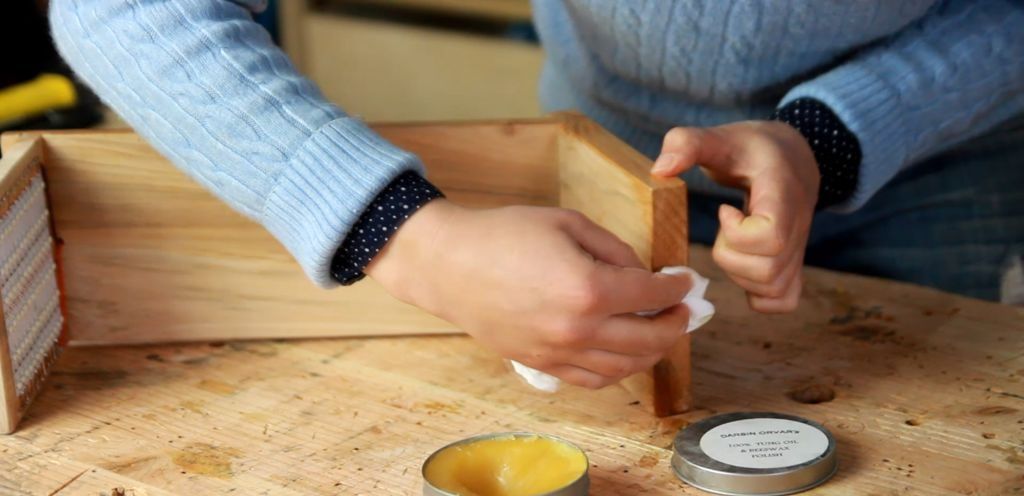 Lámpara de Escritorio Hecho de Madera de Arce y de Luces LED
