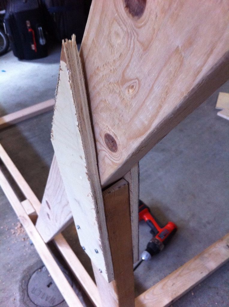 Soporte de Madera para una Hamaca al Aire Libre