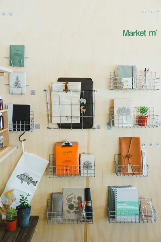 Cómo utilizar rejillas metálicas obtener un rincón original en tu hogar