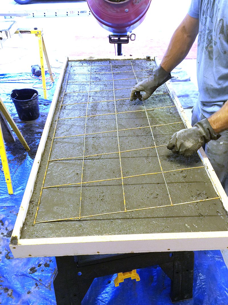 Cómo hacer encimeras de concreto para remodelar tu cocina