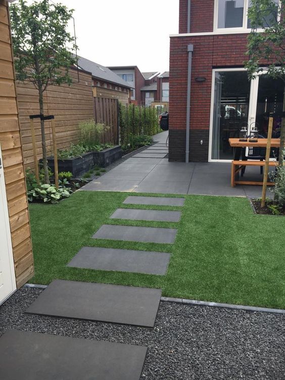 How to remodel the entrance of your house using concrete blocks