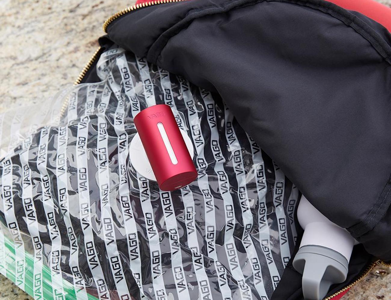 Vacuum compress your clothes with this gadget and have more space in your travel suitcase