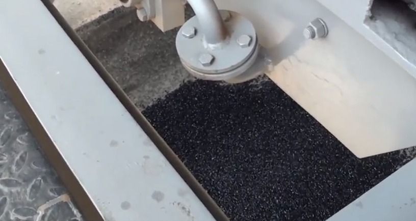 Roads with Futuristic Technology to Care for the Environment