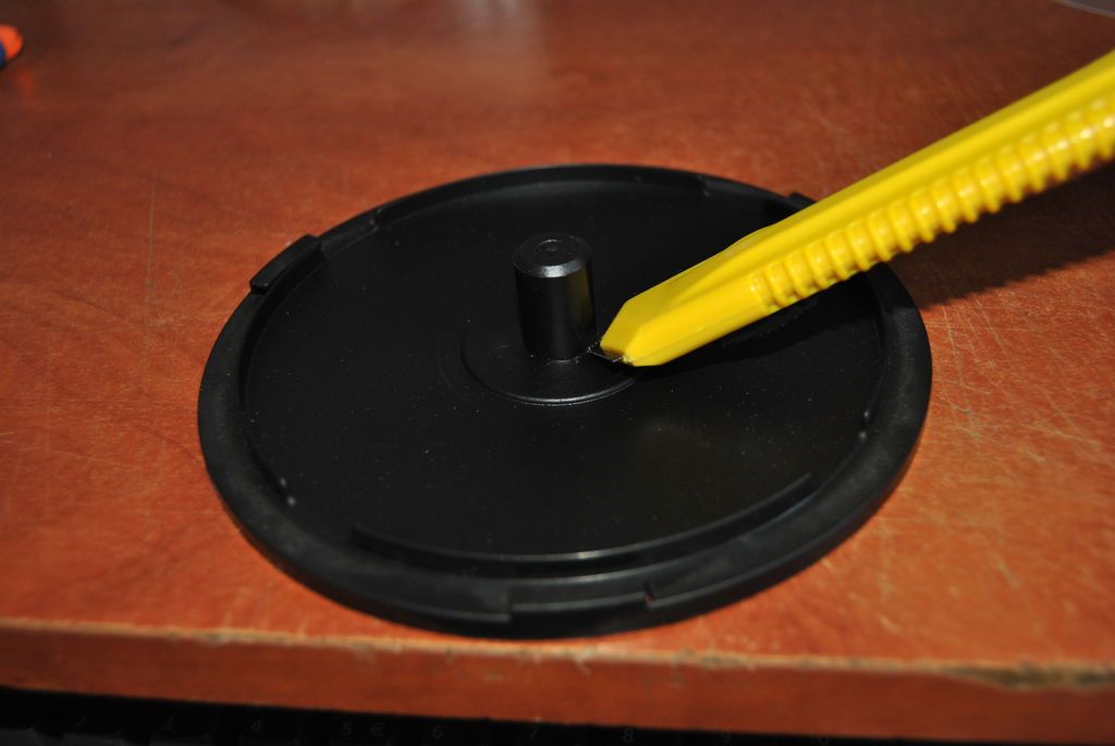 Shower Diffuser with a CD Box