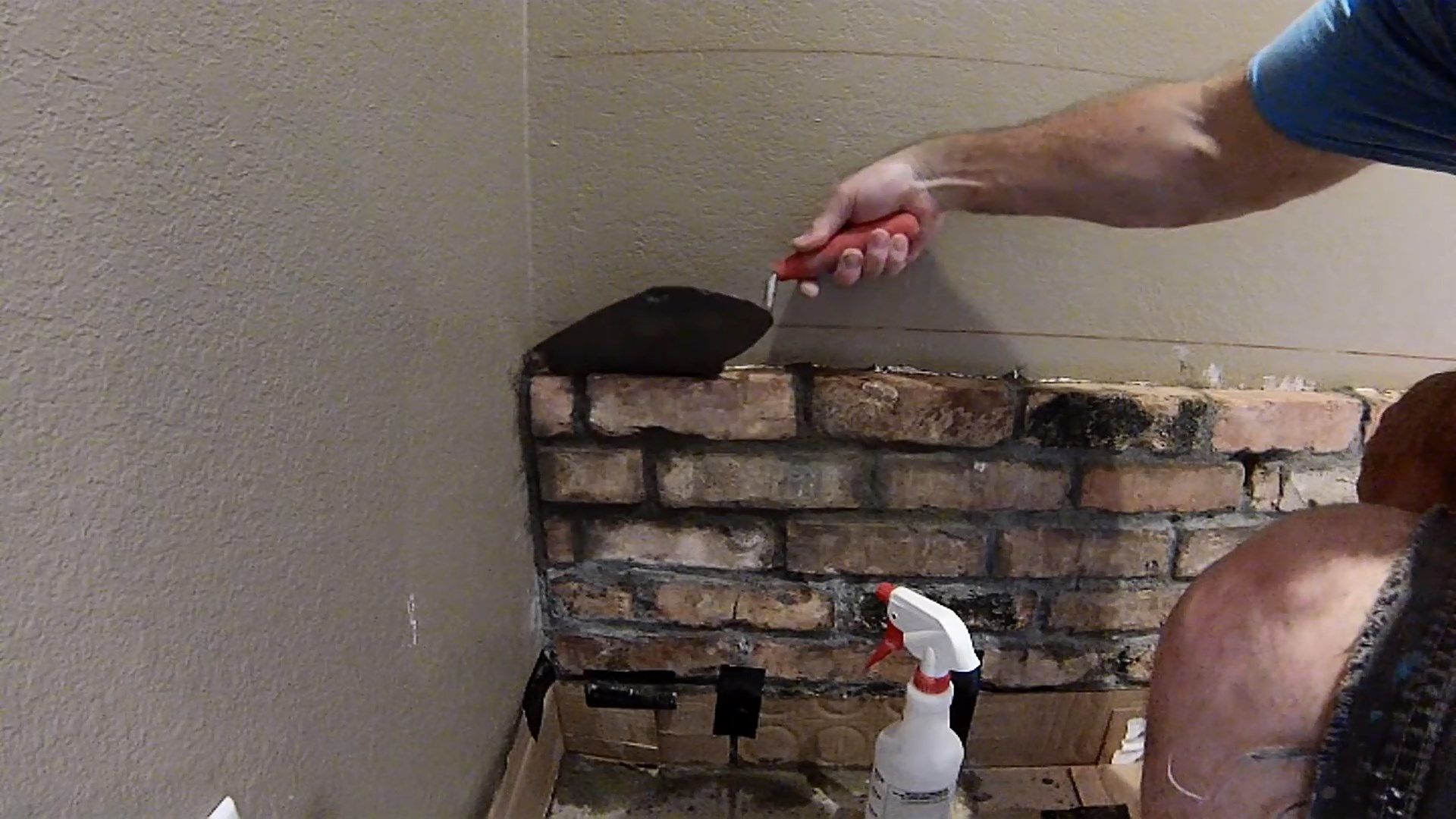 How to Build an Interior Brick Wall Cladding