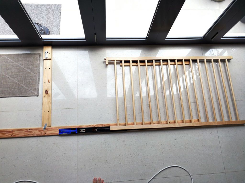 Children's Playpen with Sliding Door Made of Old Cribs