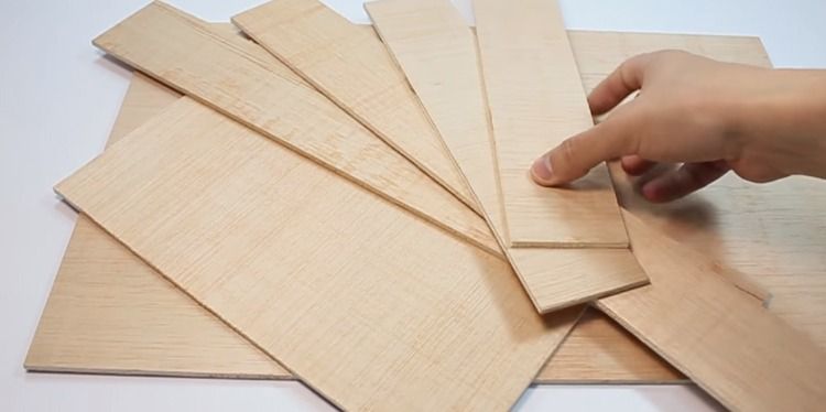 Guía de como hacer un futbolín de mesa casero