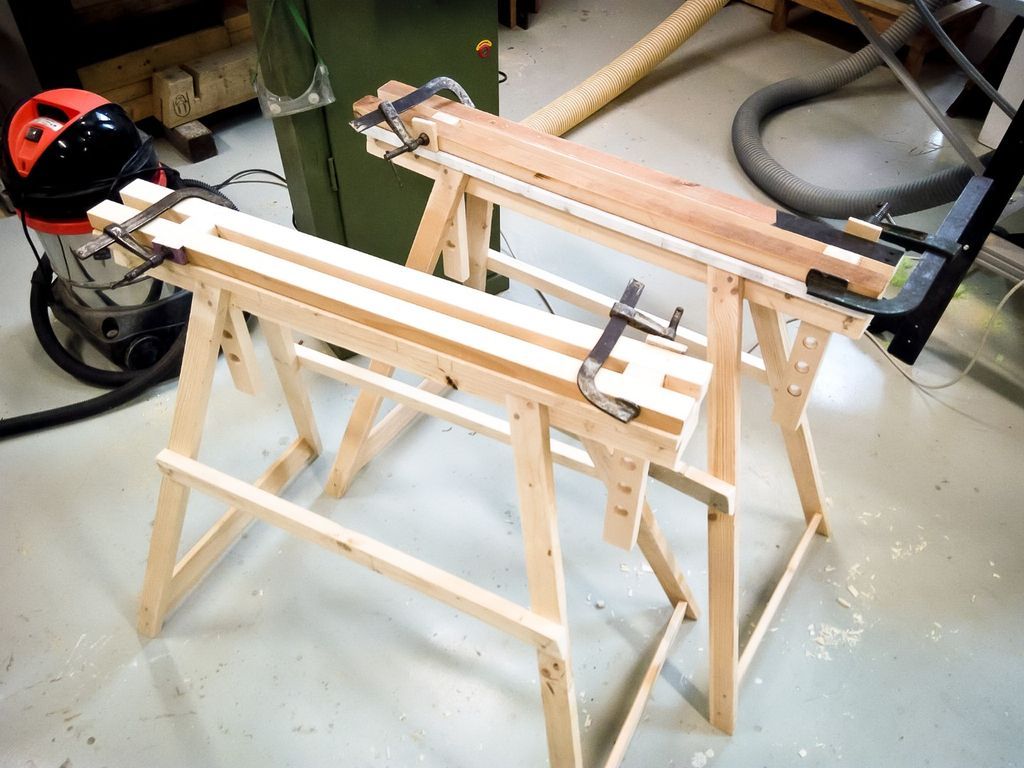 Adjustable Wooden Easel for Various Uses