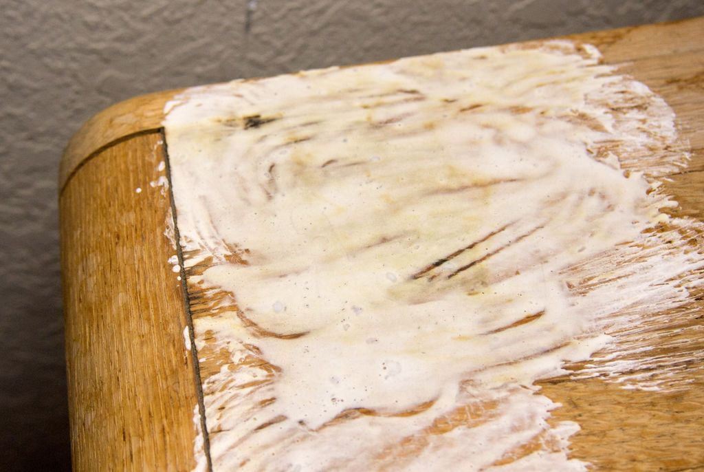 How to Remove Black Stains on Wooden Furniture with Oxalic Acid