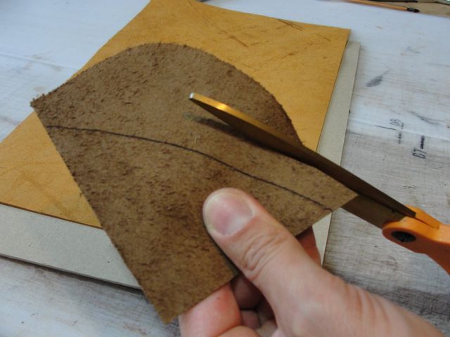 Cubierta de Cuero para Libro con Pirograbado
