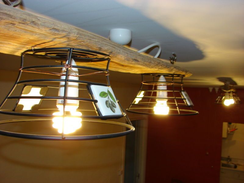 Cómo Hacer una Luminaria de Madera Flotante Usando Fruteros
