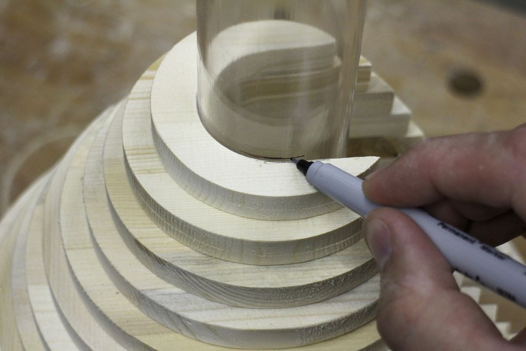 Increíble Lámpara de Madera Apilada
