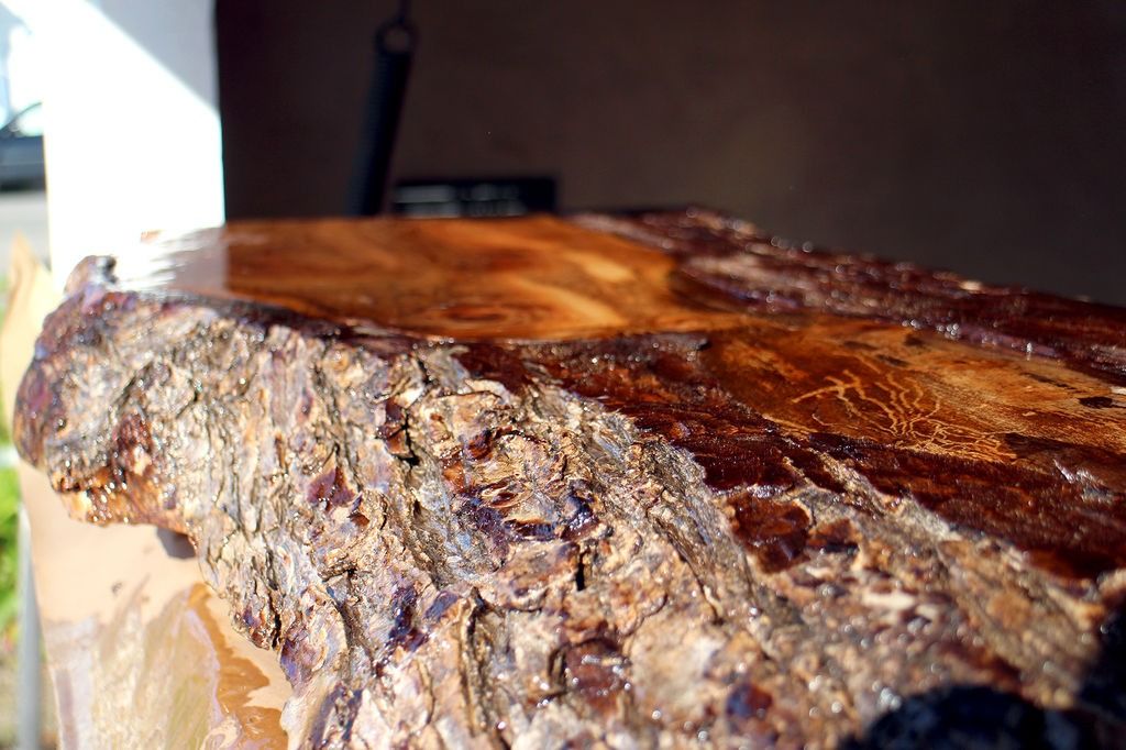 Mesa de Leñador para un Ambiente Rústico en Casa