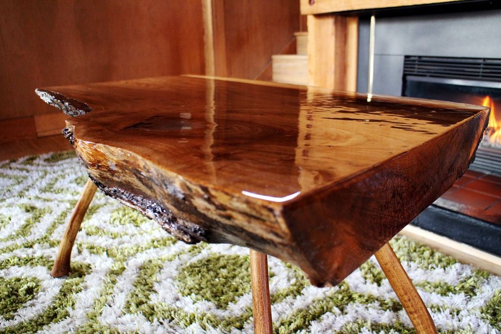 Mesa de Leñador para un Ambiente Rústico en Casa