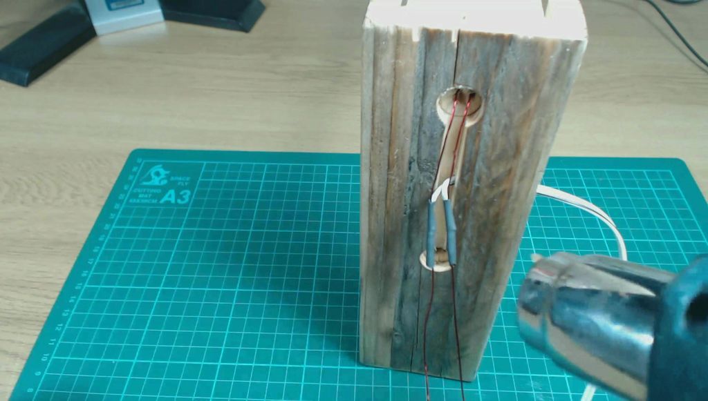Moderna Lámpara de Mesa de Espejo Infinito y Luces LED