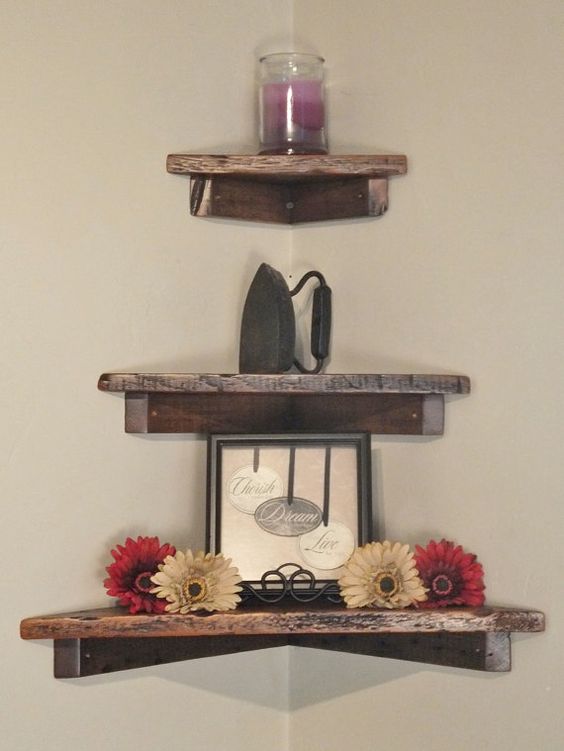 Haz tus propios estantes flotantes de pared para tu habitación