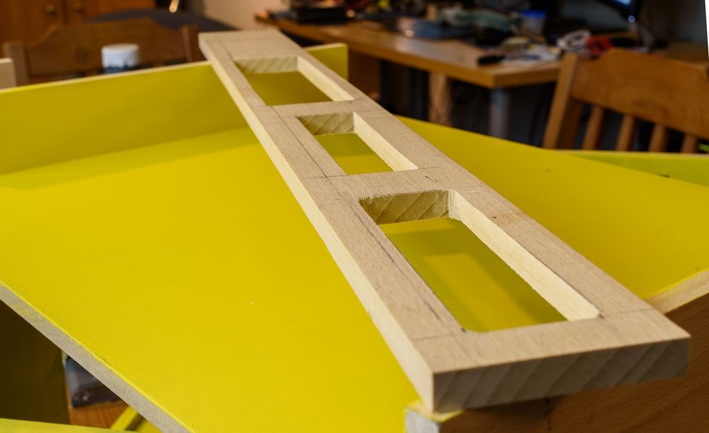 Drawer that Replaces the Computer Case and Stores All its Hardware Components