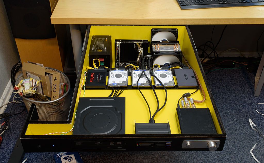 Drawer that Replaces the Computer Case and Stores All its Hardware Components