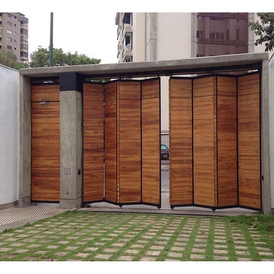 Puertas de madera clásica para la entrada de tu casa