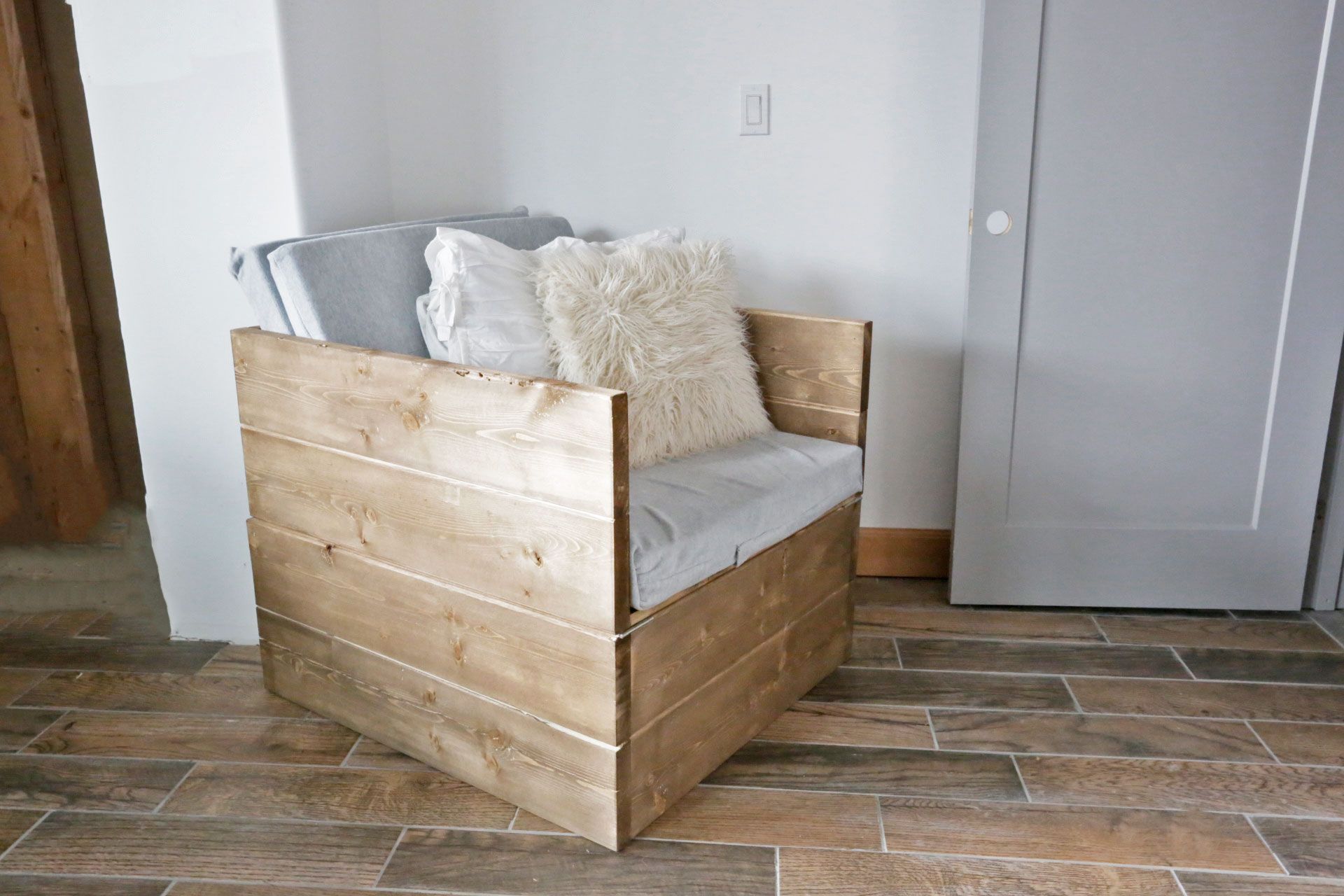 Conoce los planos y medidas para elaborar un Sillón de cama doble