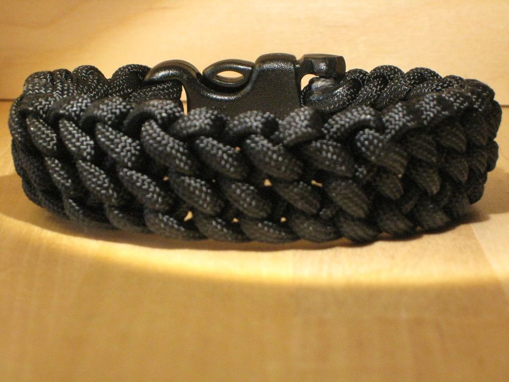 How to Make a Paracord Belt (Nylon)