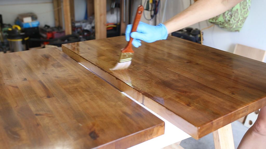 Design of Countertops in Solid Wood Blocks