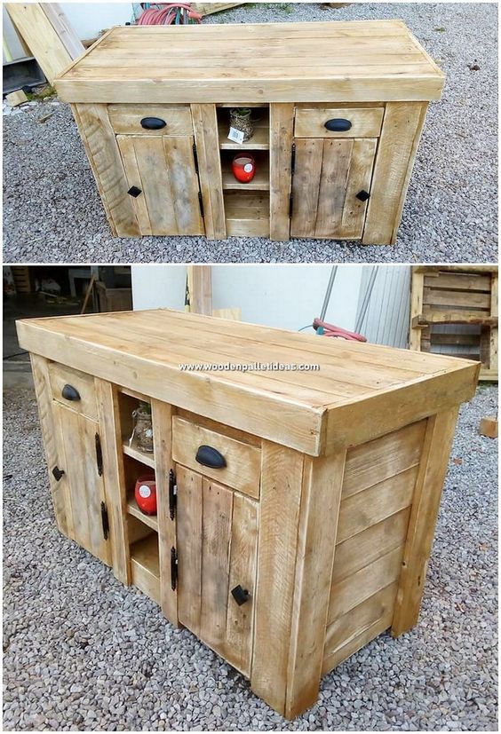 Rustic furniture for lovers of recycled wood