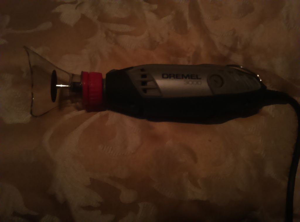 Protector de Seguridad Improvisado para Herramientas