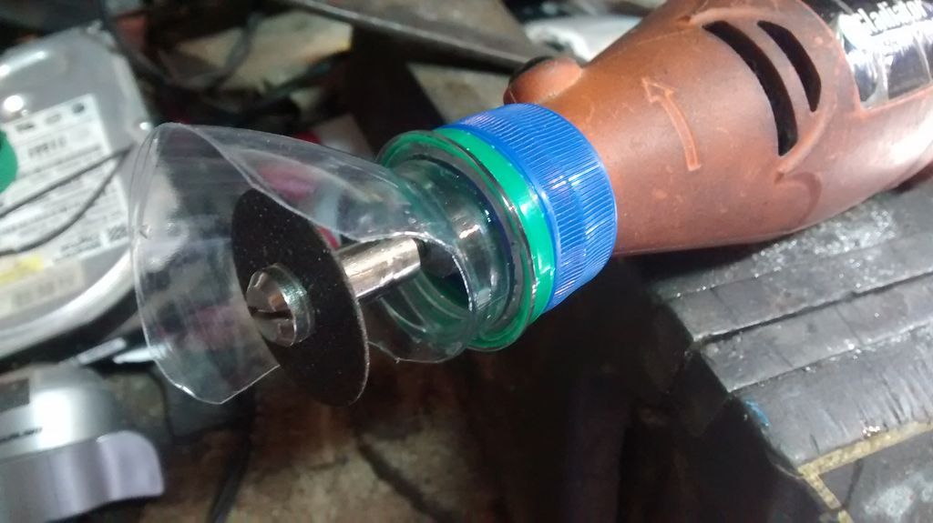 Protector de Seguridad Improvisado para Herramientas